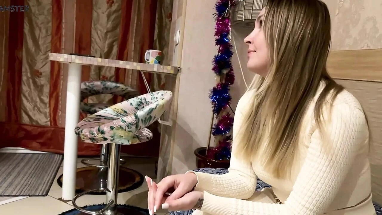 A Mother Fucked Her Son's Classmate.