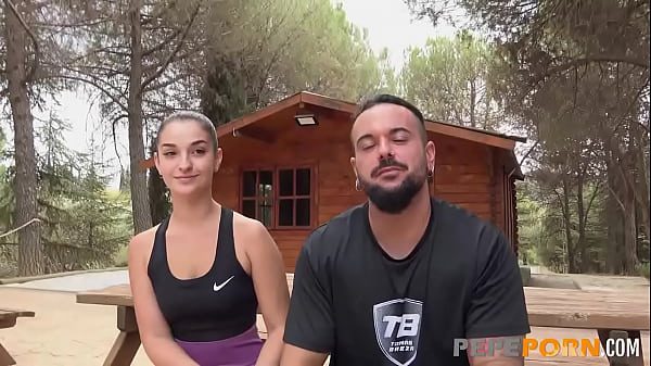 Inexperienced guy and babe and her OUTDOOR THREESOME! They love trying things :-D