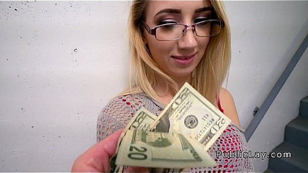 Picked up on the beach babe banged pov in hotel room